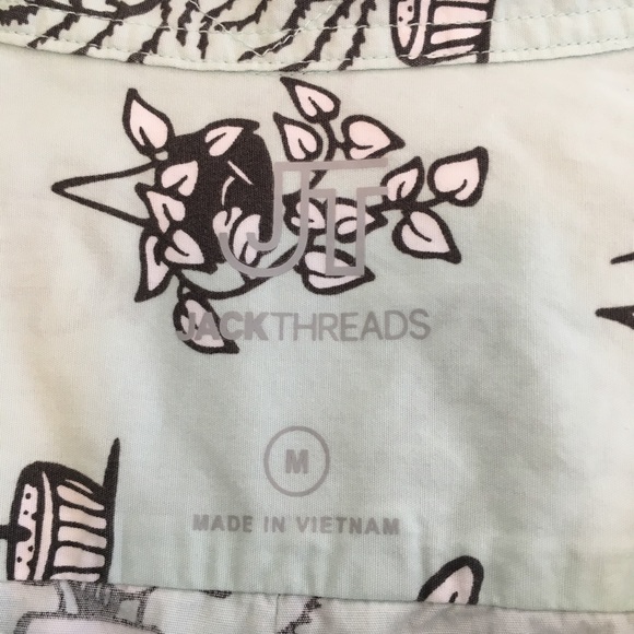 Short Sleeve Button Down - Picture 6 of 6